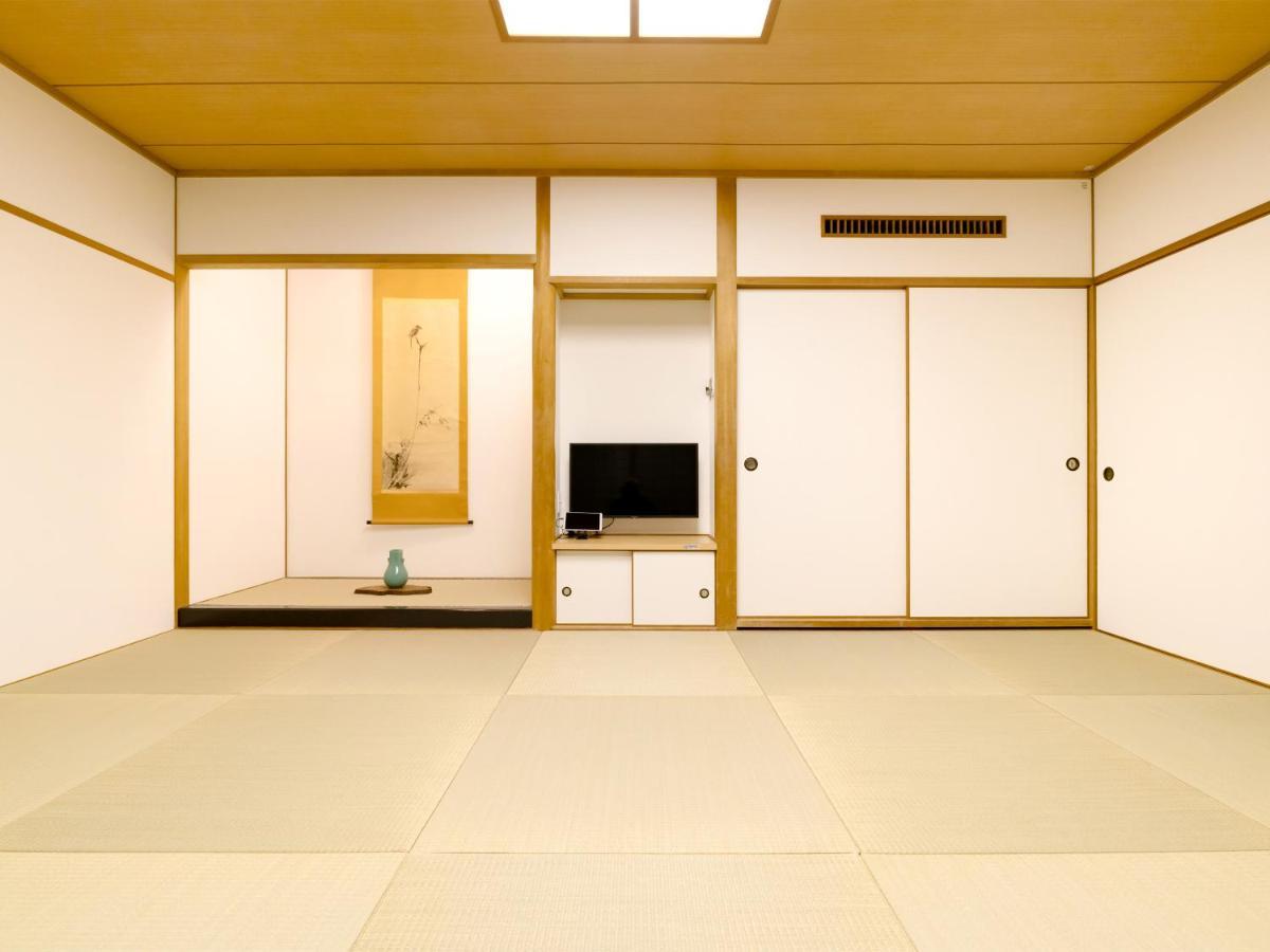 Hotel H.b.p Ōsaka